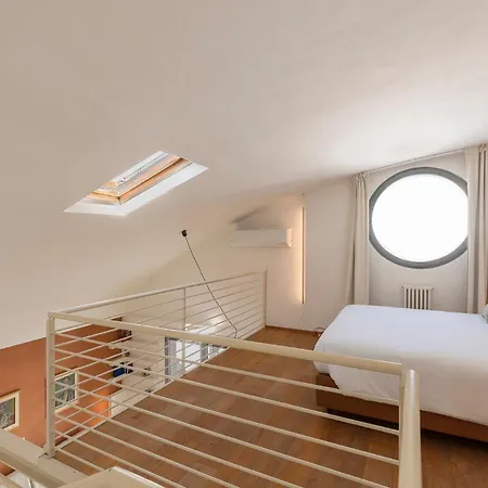 Scalo 10 Con Posto Auto Apartment