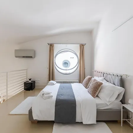 Scalo 10 Con Posto Auto Apartment