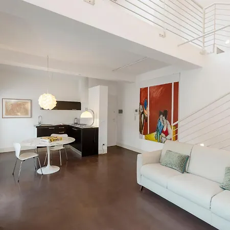 Scalo 10 Con Posto Auto *