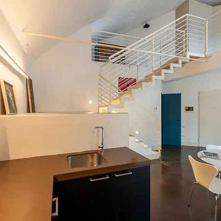 Scalo 10 Con Posto Auto Apartment