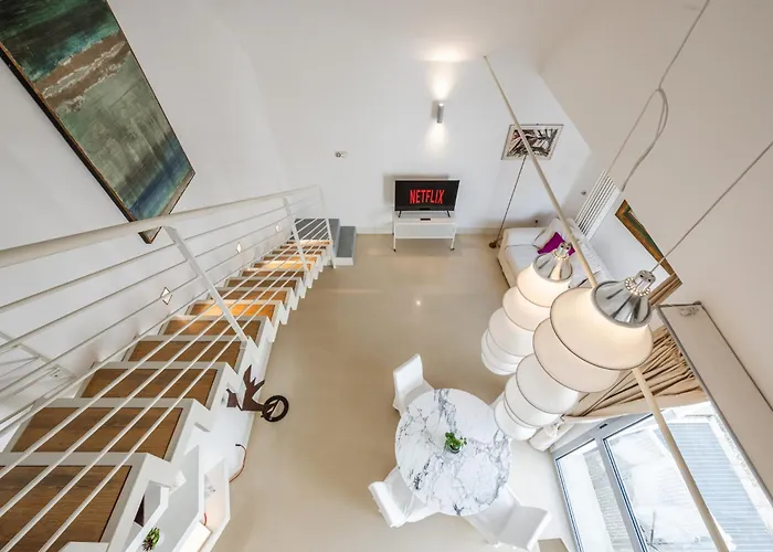 Scalo 10 Con Posto Auto 볼로냐