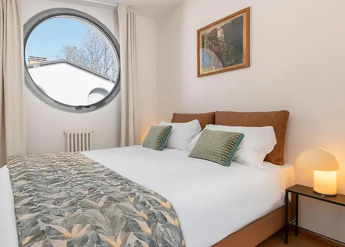 Scalo 10 Con Posto Auto * 볼로냐