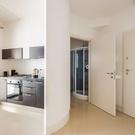 Scalo 10 Con Posto Auto * Bologne